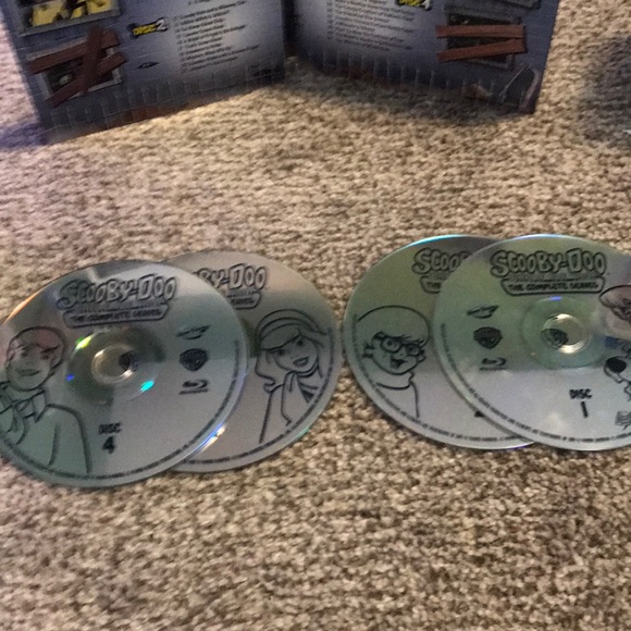 Scoobydoo blue ray disk set LIMITED edition - Picture 5 of 6